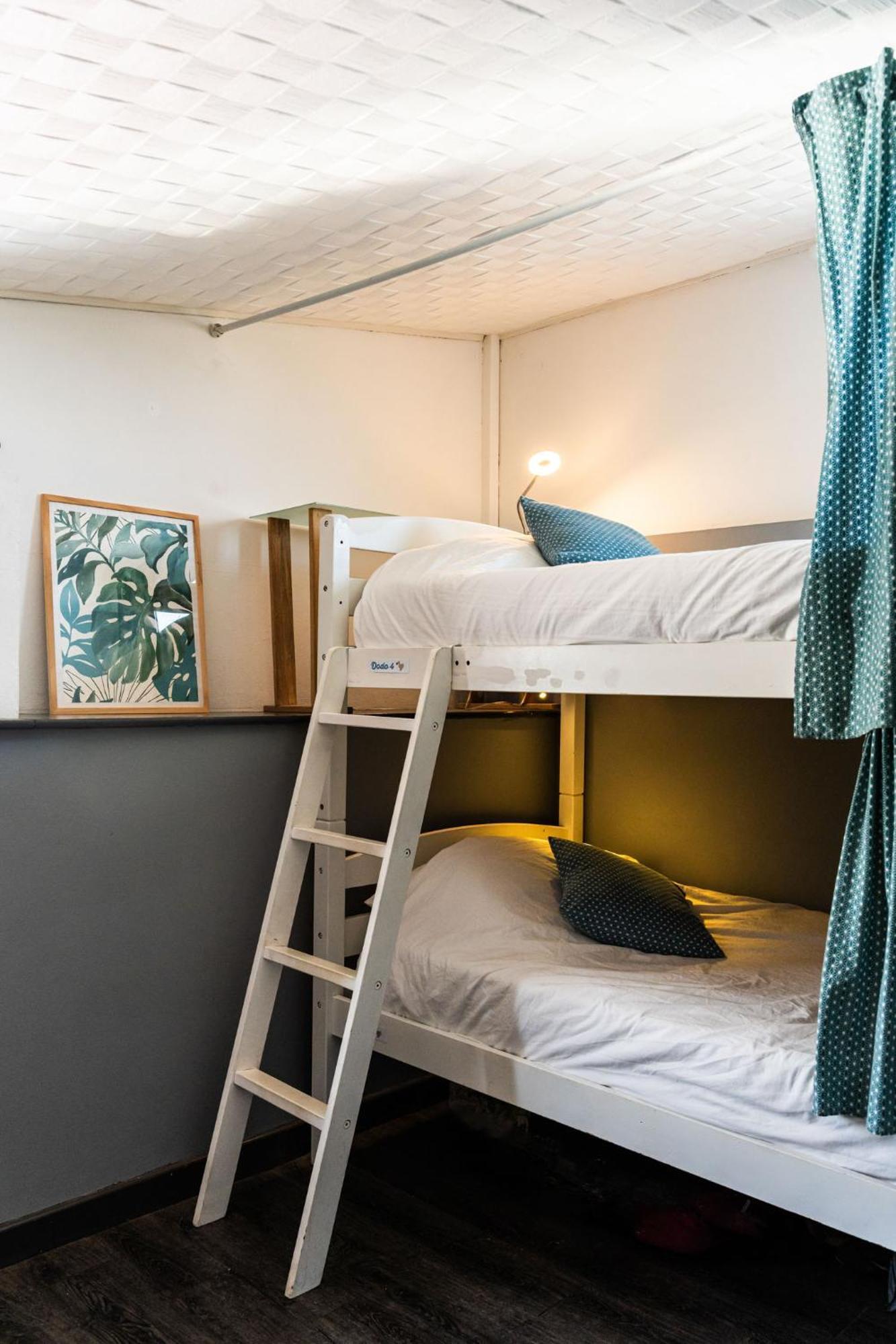 سانت بيير Les Baroudeurs Hostel المظهر الخارجي الصورة