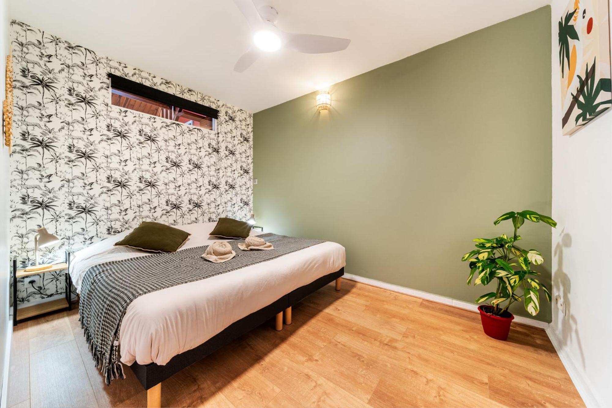 سانت بيير Les Baroudeurs Hostel المظهر الخارجي الصورة